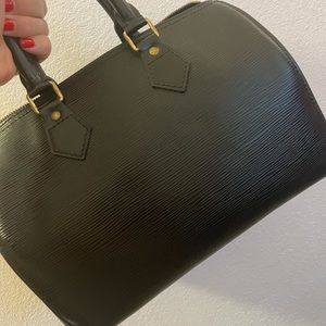 Louis Vuitton Epi Speedy
